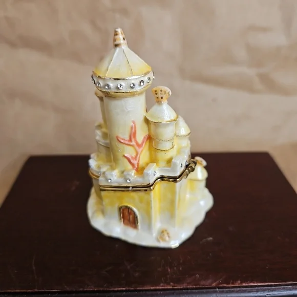 Jeweled Swarovski Enamel Yellow Sandcastle Trinket Box - Picture 3 of 7